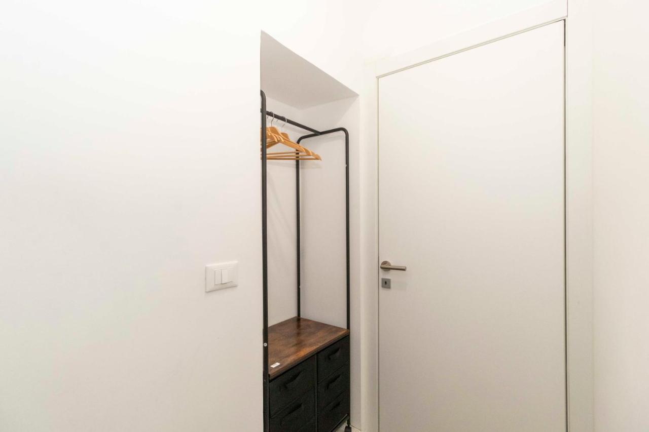 Appartamento NEW Bright Studio near Piazza San Carlo! Torino Esterno foto